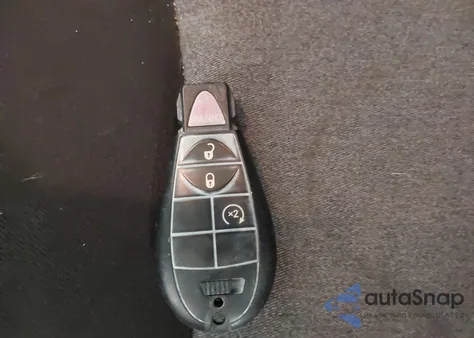 2014 Jeep Cherokee Latitude z USA, uszkodzony, nr VIN 1C4PJMCB5EW121675